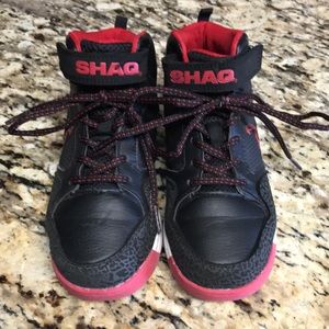 Boys Shaq high tops size Youth 3